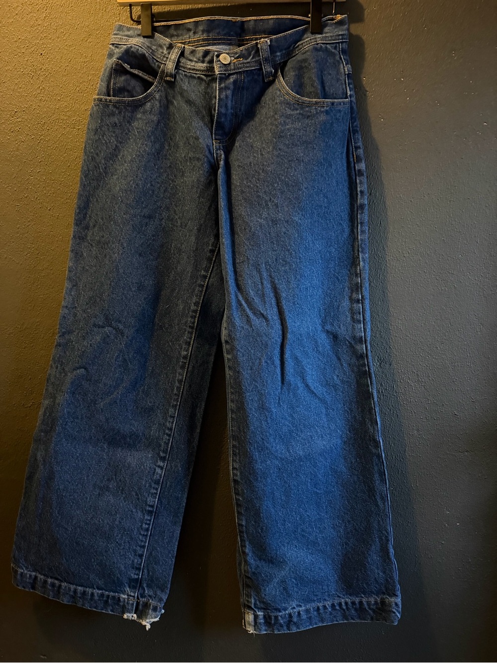 Wide-Leg Women's Jeans